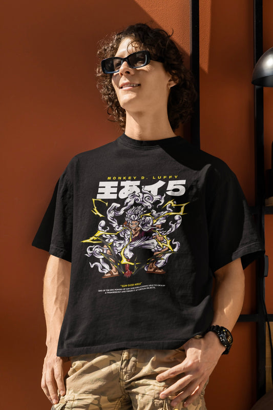 Monkey D. Luffy  (One Piece) Unisex Oversized T-shirt