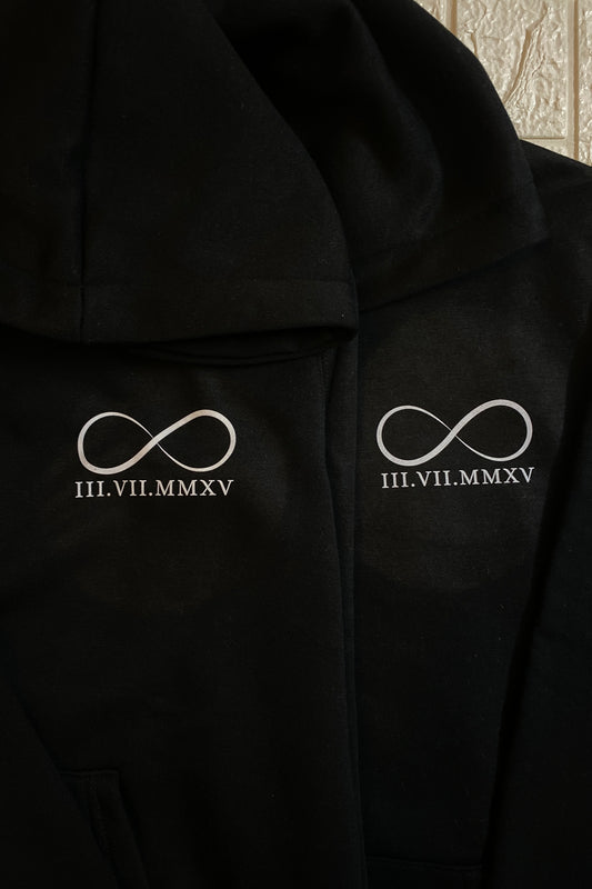 Infinity Loop with Roman Date Printed Couple Hoodies